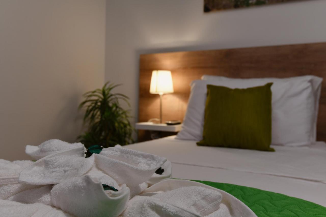 Appartamento A Bed Of Roses Marsalforn Esterno foto
