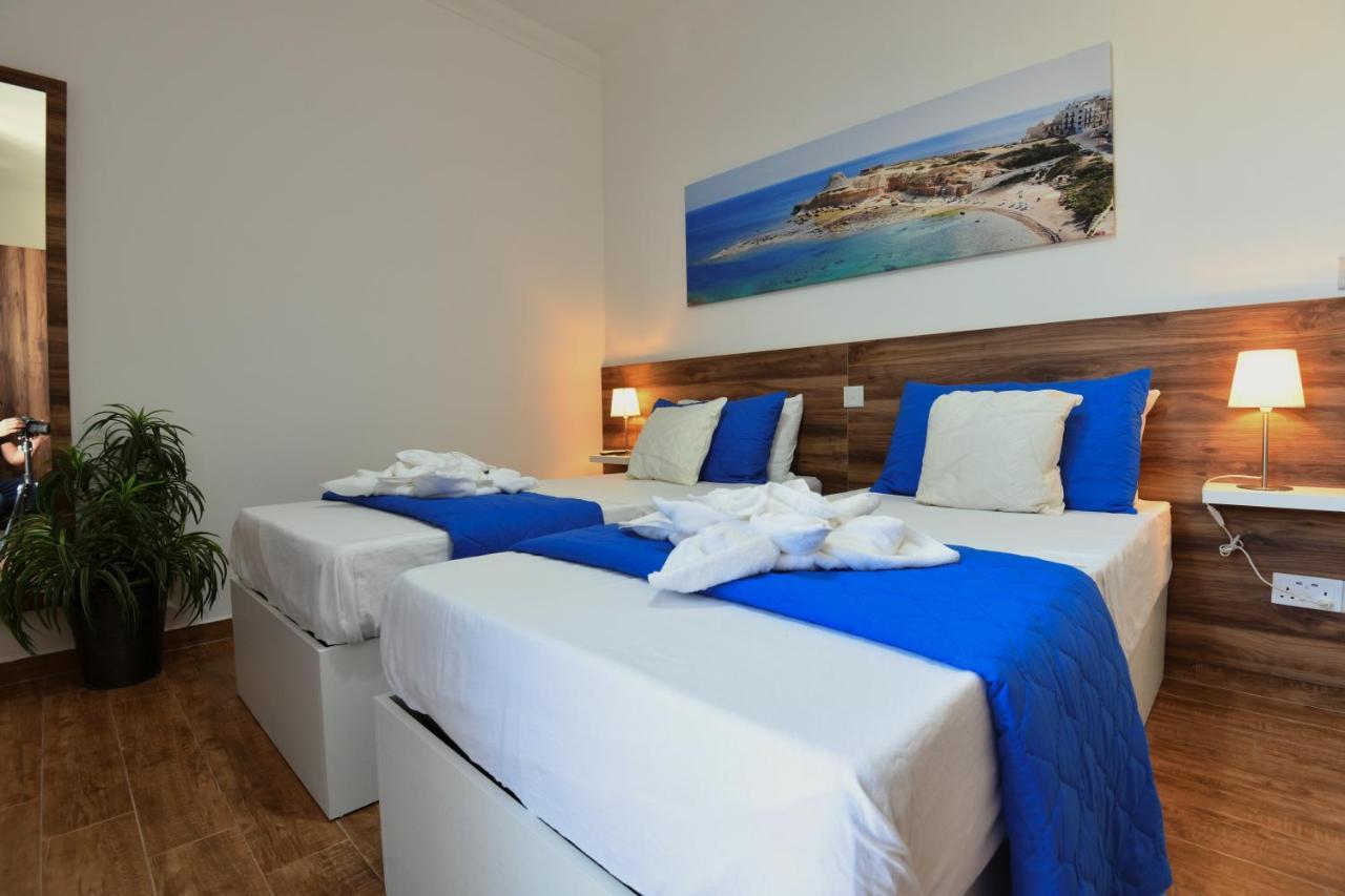 Appartamento A Bed Of Roses Marsalforn Esterno foto